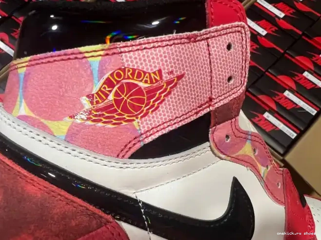 Rep DV1748-601 HIGH THE SPIDER-MAN ACROSS OG JORDAN 1 SPIDER-VERSE 0514